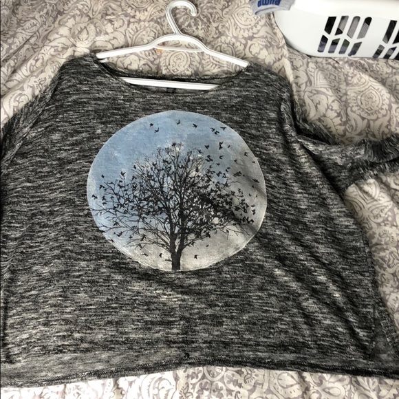 SWS Collection Top - Picture 5 of 5